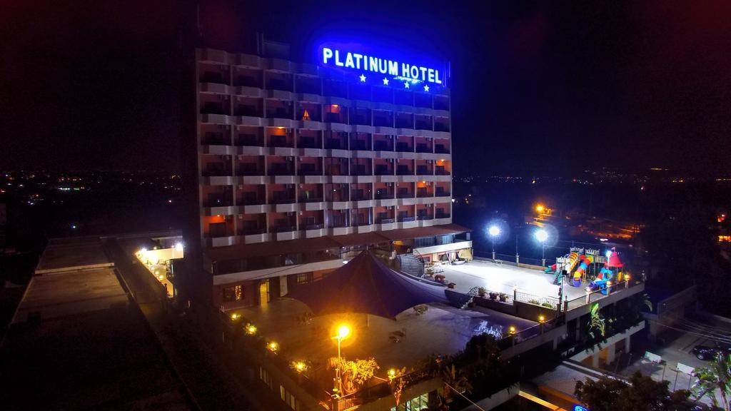 Platinum Hotel Tyros Exterior foto